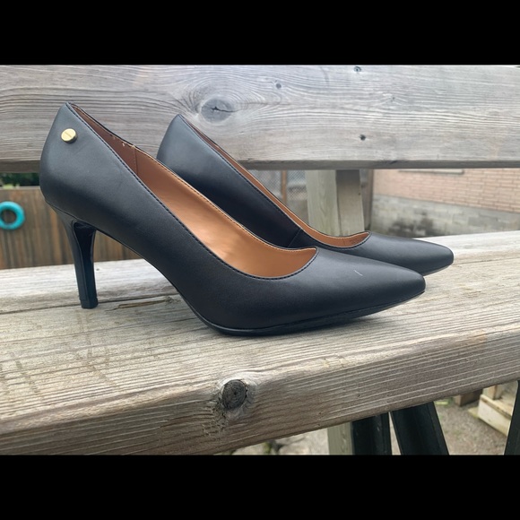 Calvin Klein Shoes - Calvin Klein ladies heels